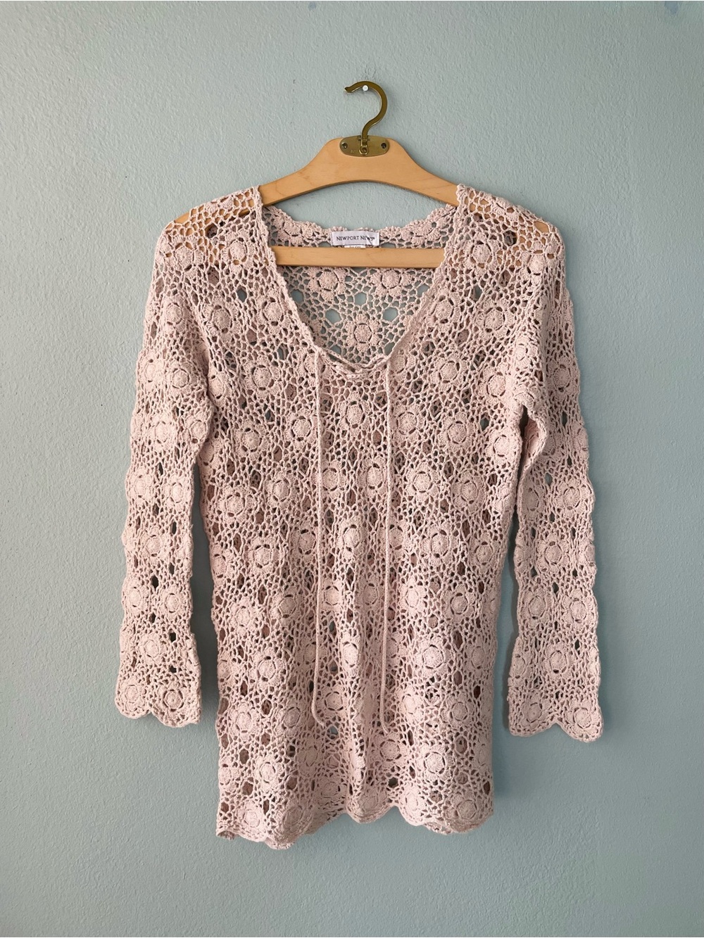 Newport News | Vintage Beige Floral Open-Knit Cottagecore Blouse